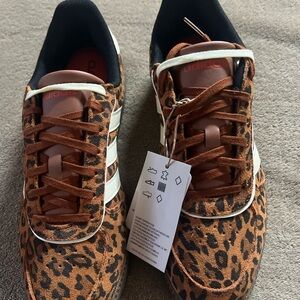Adidas Leopard Print Women Shoes 8.5